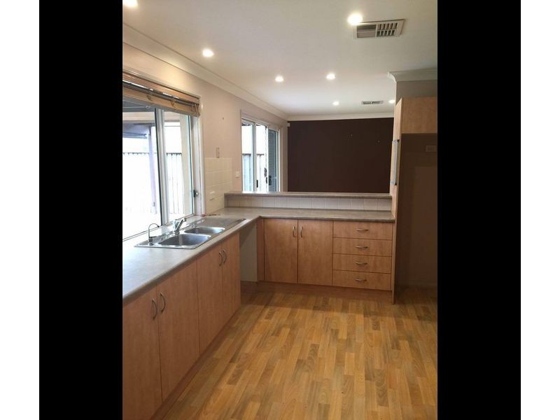 32 McCredie Drive, Horningsea Park NSW 2171