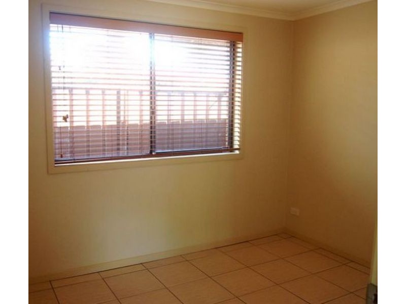 6 Hornet Place, Raby NSW 2566