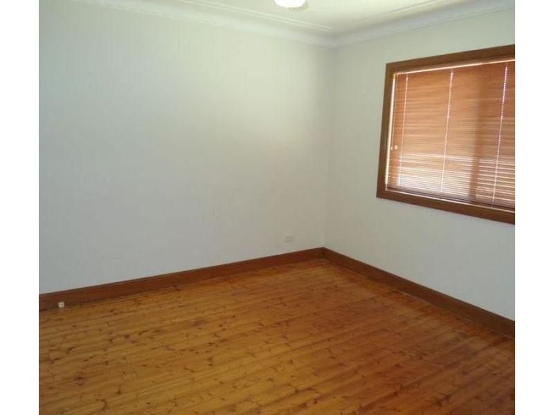 170 Fourth Avenue, Austral NSW 2179