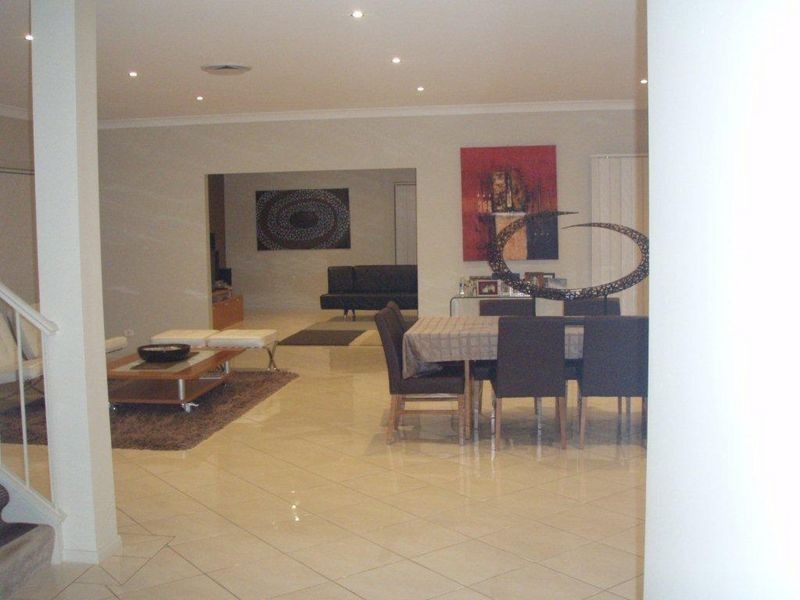 West Hoxton NSW 2171