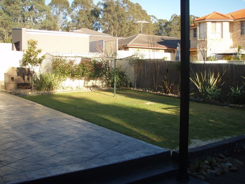 West Hoxton NSW 2171