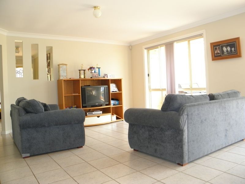 West Hoxton NSW 2171