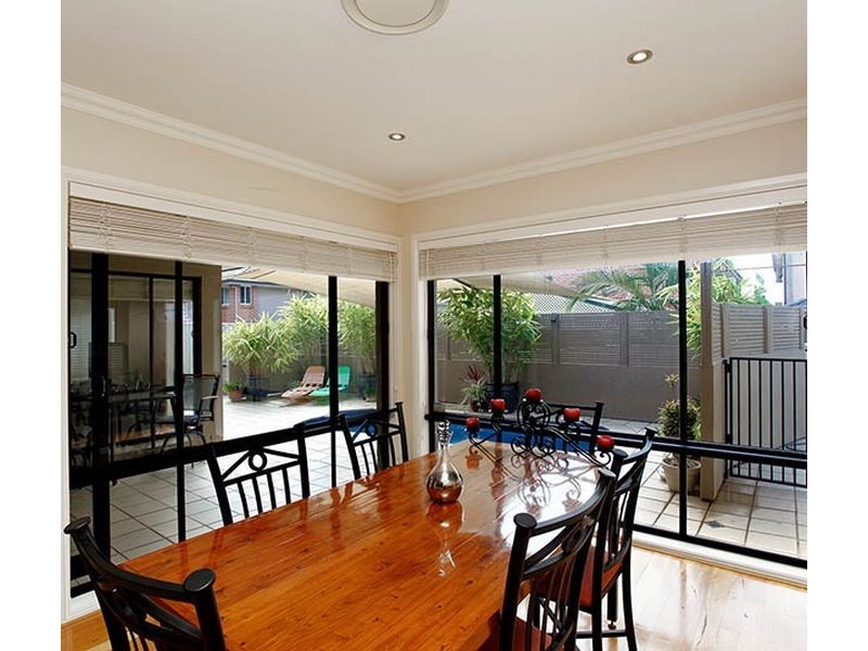 West Hoxton NSW 2171