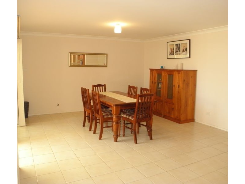 West Hoxton NSW 2171