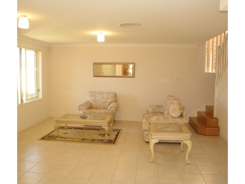 West Hoxton NSW 2171