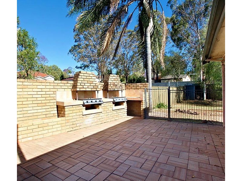 West Hoxton NSW 2171