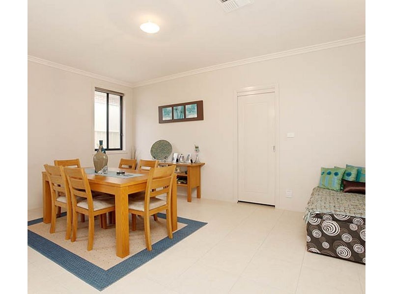 West Hoxton NSW 2171