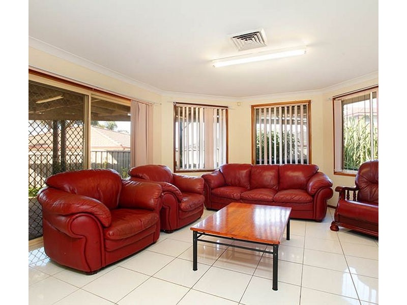 Hoxton Park NSW 2171