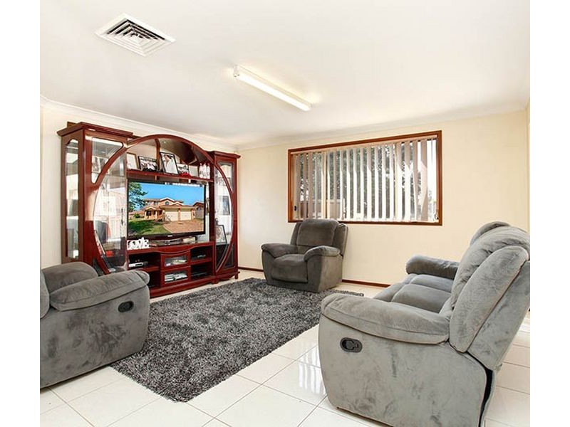 Hoxton Park NSW 2171