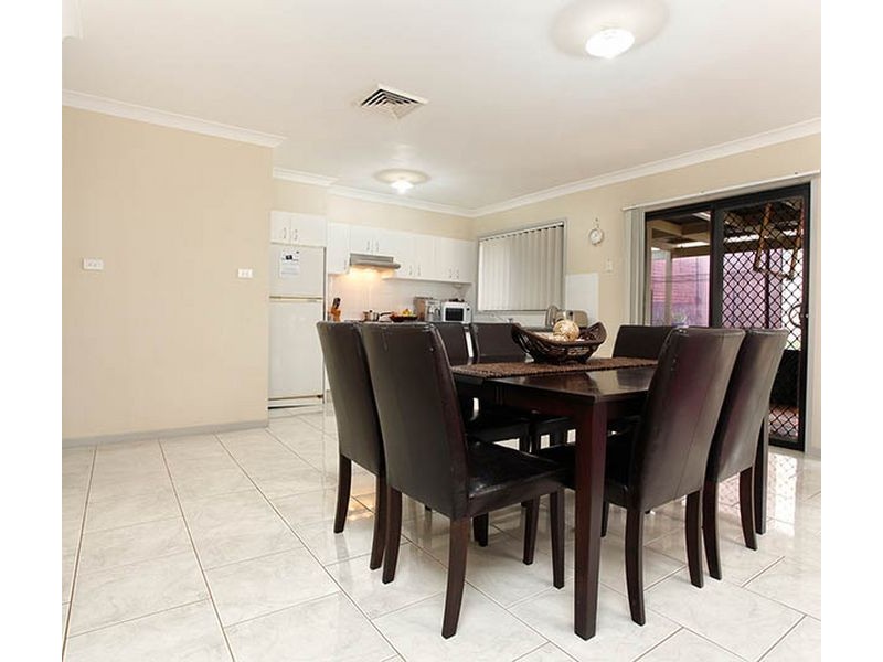 West Hoxton NSW 2171