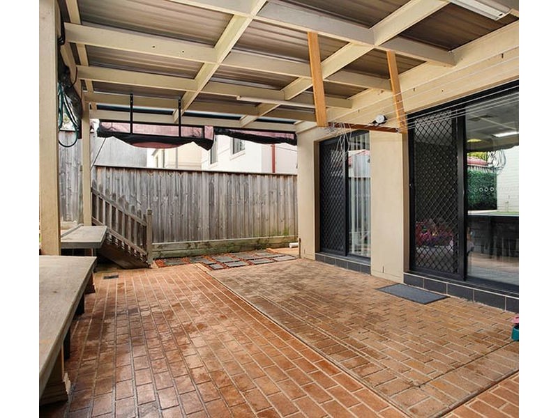 West Hoxton NSW 2171