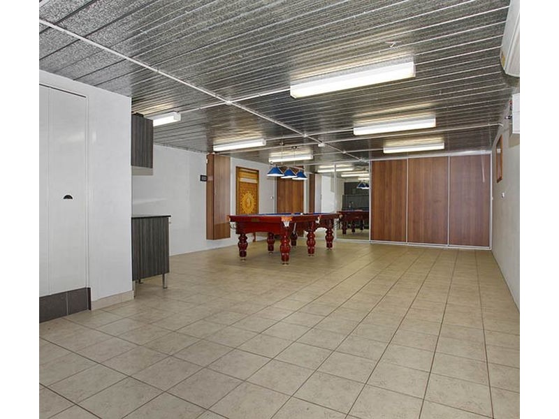 8 Neptune Crescent, Green Valley NSW 2168