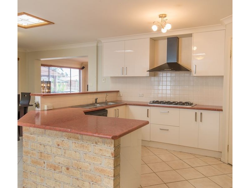 West Hoxton NSW 2171