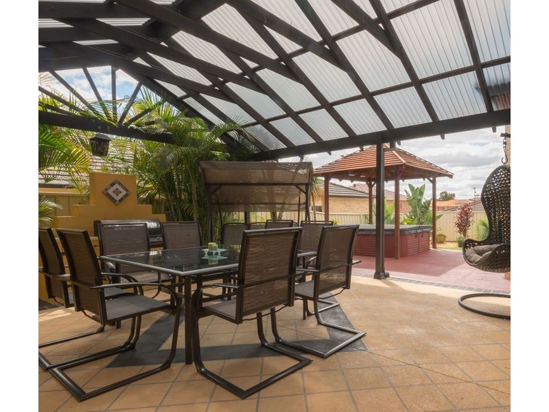 West Hoxton NSW 2171