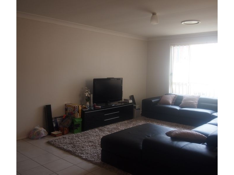 West Hoxton NSW 2171