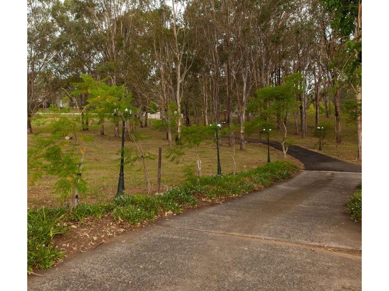 137 Graham Road, Rossmore NSW 2557