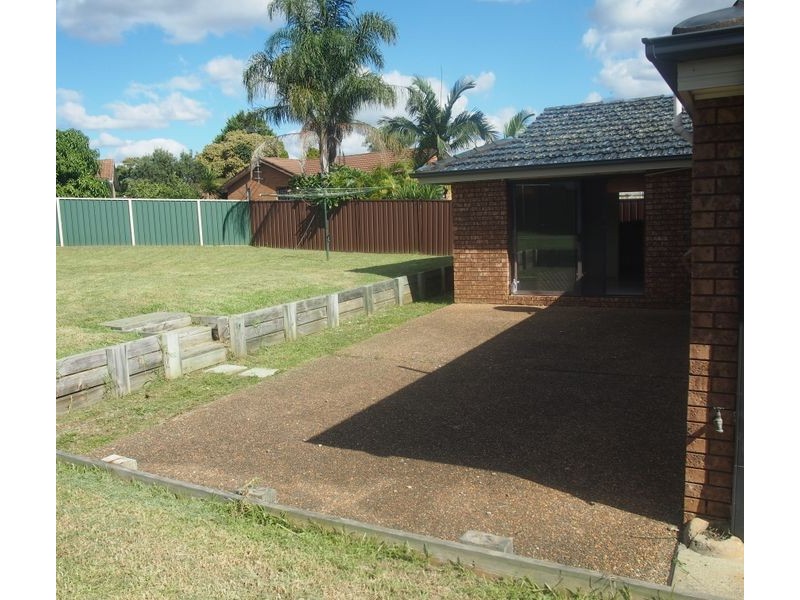 6 Hornet Place, Raby NSW 2566