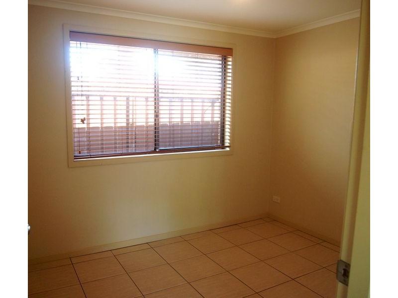 6 Hornet Place, Raby NSW 2566