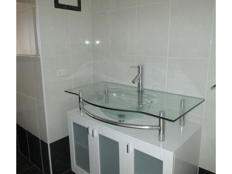 4 Colong Street, Hoxton Park NSW 2171