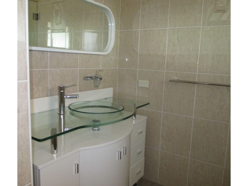 4 Colong Street, Hoxton Park NSW 2171