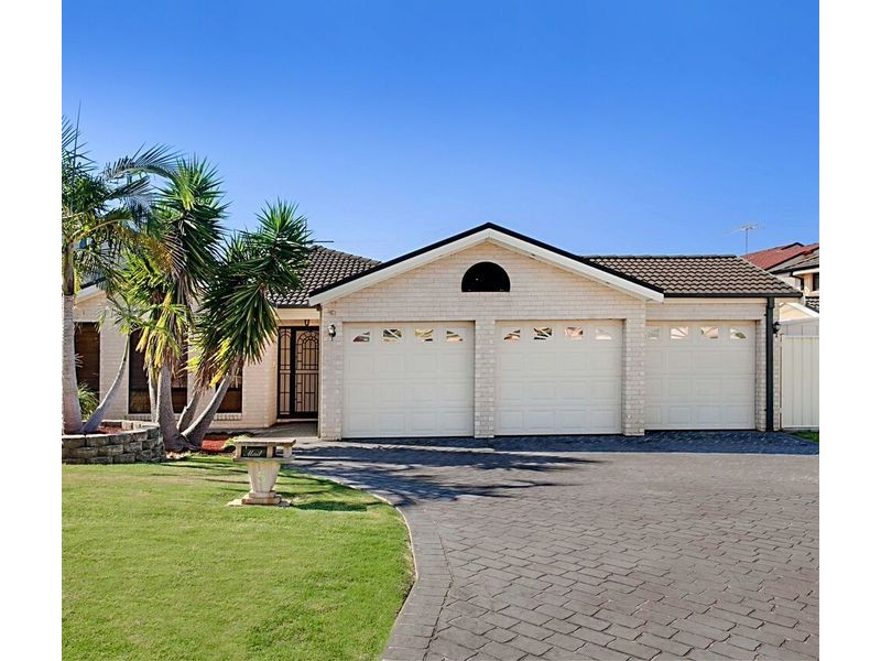 5 Hoddle Place, West Hoxton NSW 2171