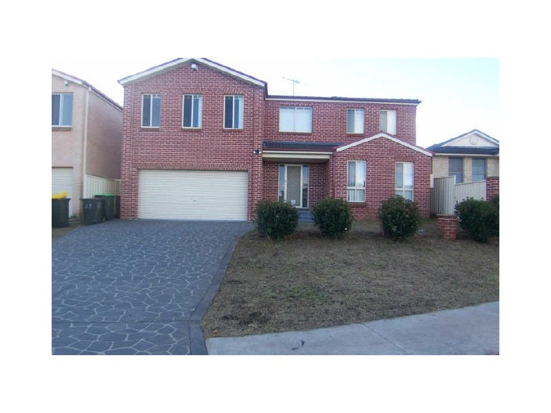 115 CARMICHAEL DRIVE, West Hoxton NSW 2171