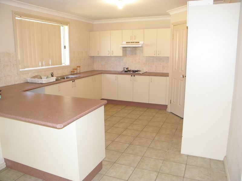 West Hoxton NSW 2171