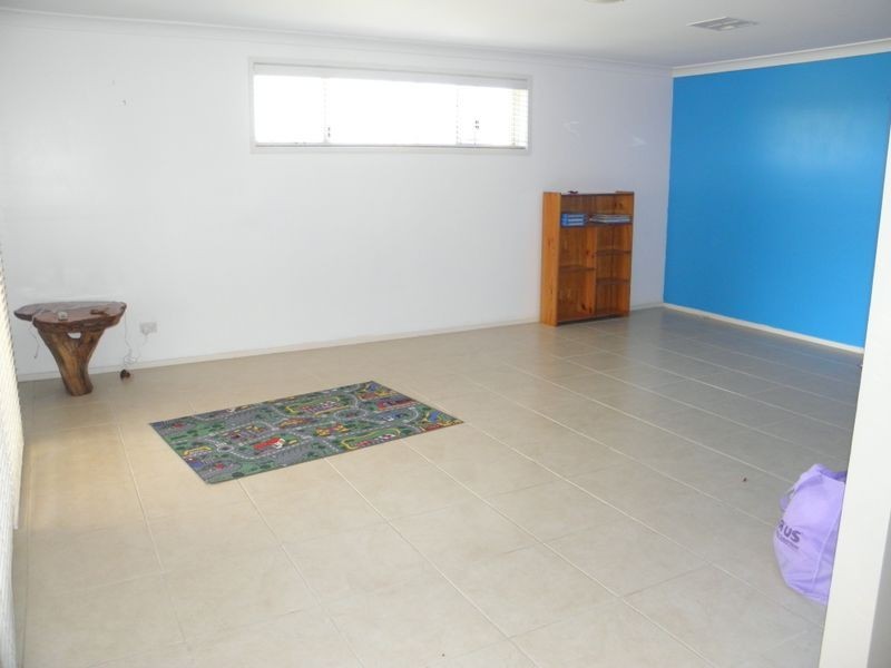 West Hoxton NSW 2171