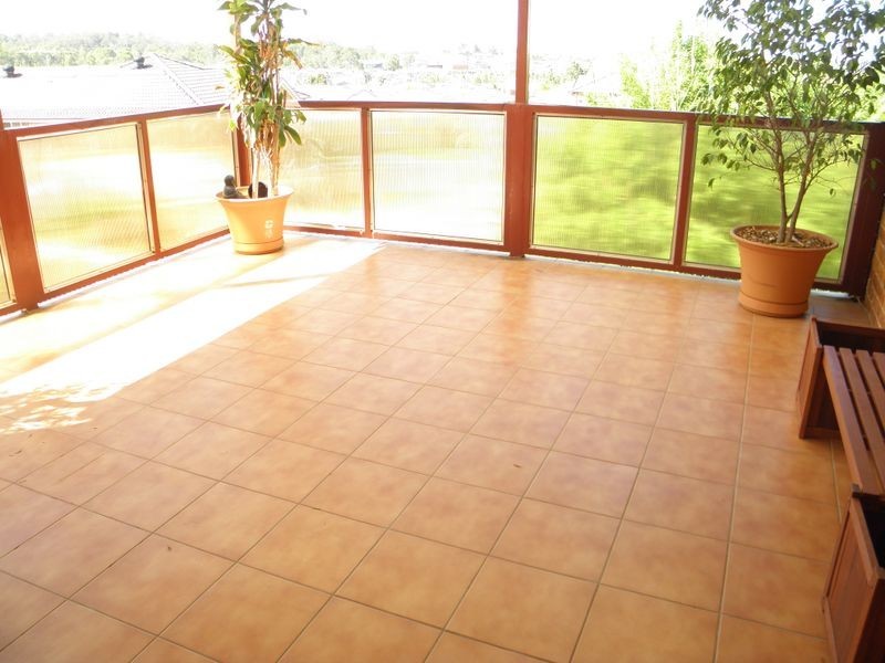 West Hoxton NSW 2171