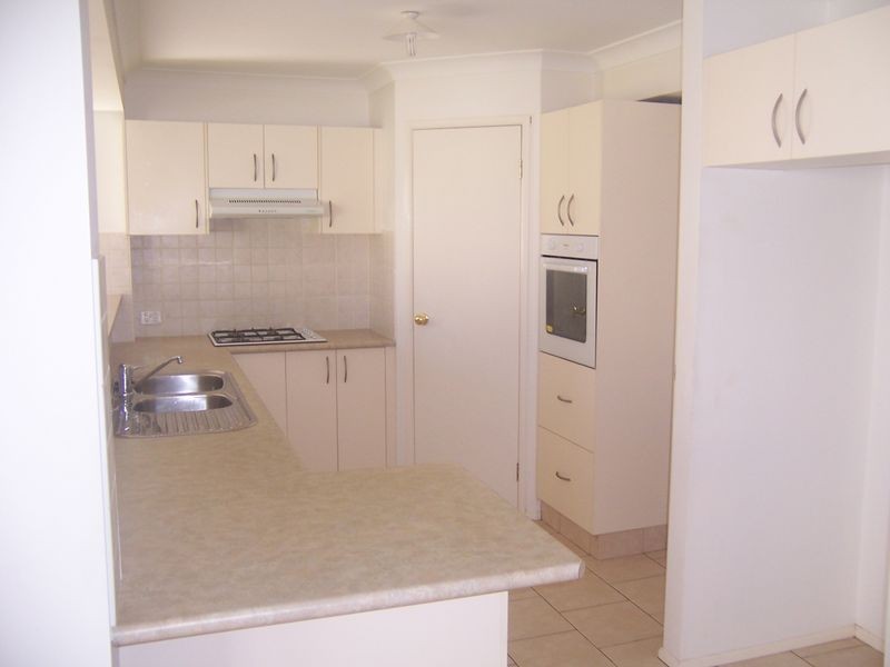 West Hoxton NSW 2171