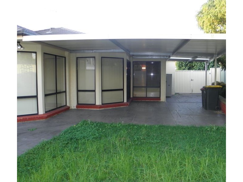 West Hoxton NSW 2171