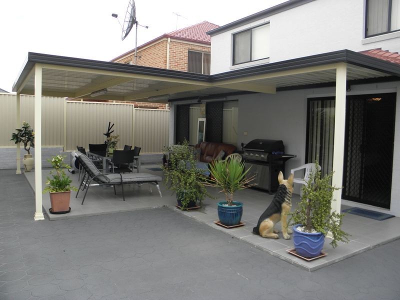 West Hoxton NSW 2171