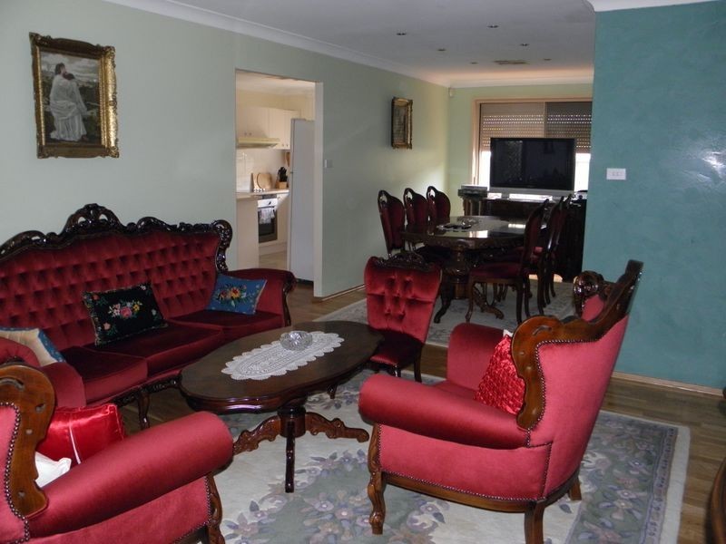 Hoxton Park NSW 2171