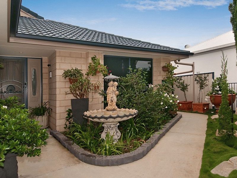20 Catamaran Court, Banksia Beach QLD 4507