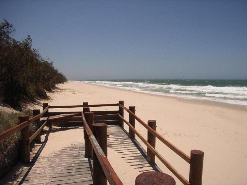 6 Teal Blvde, Banksia Beach QLD 4507