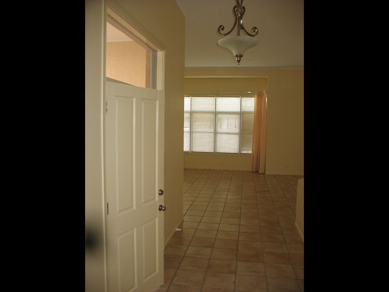 Sandstone Point QLD 4511