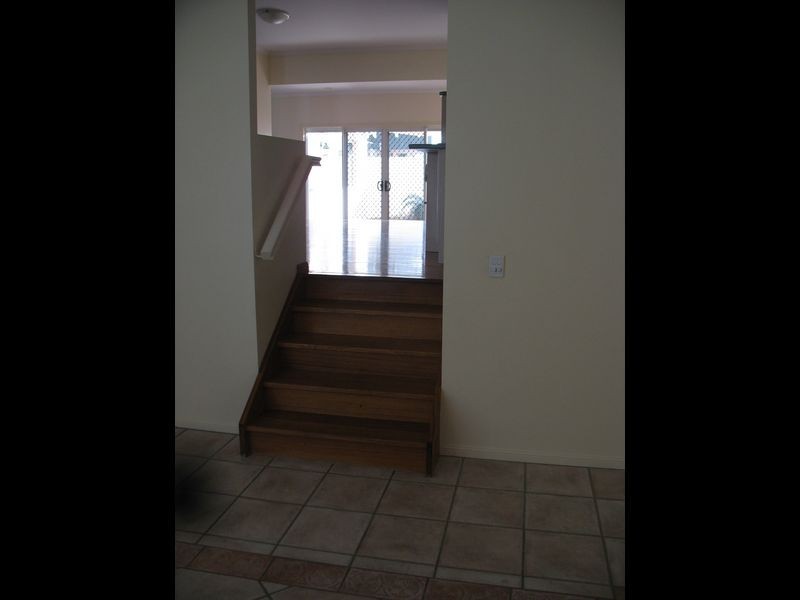 Sandstone Point QLD 4511