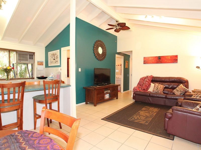 26 Dianthus Avenue, Banksia Beach QLD 4507