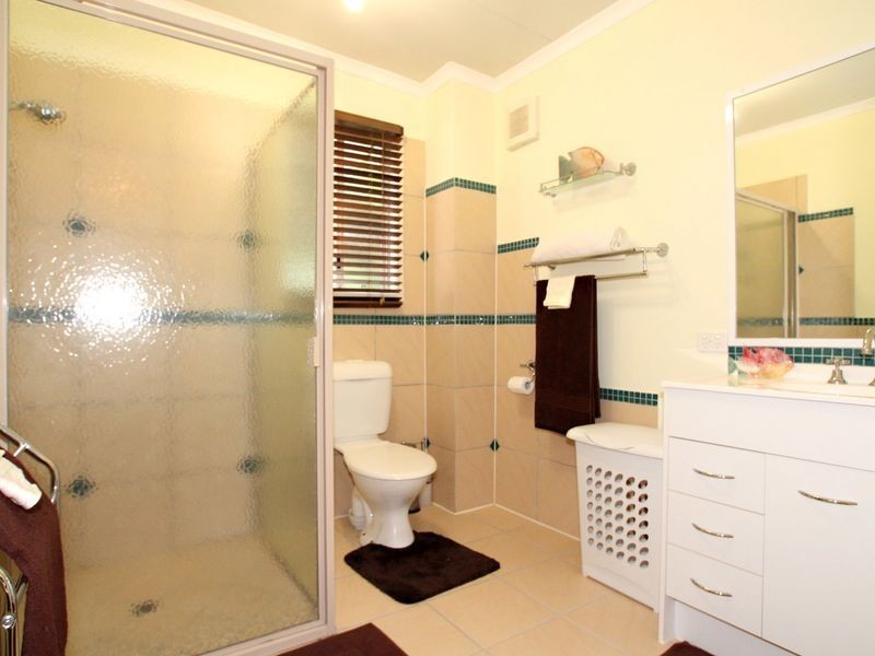 26 Dianthus Avenue, Banksia Beach QLD 4507