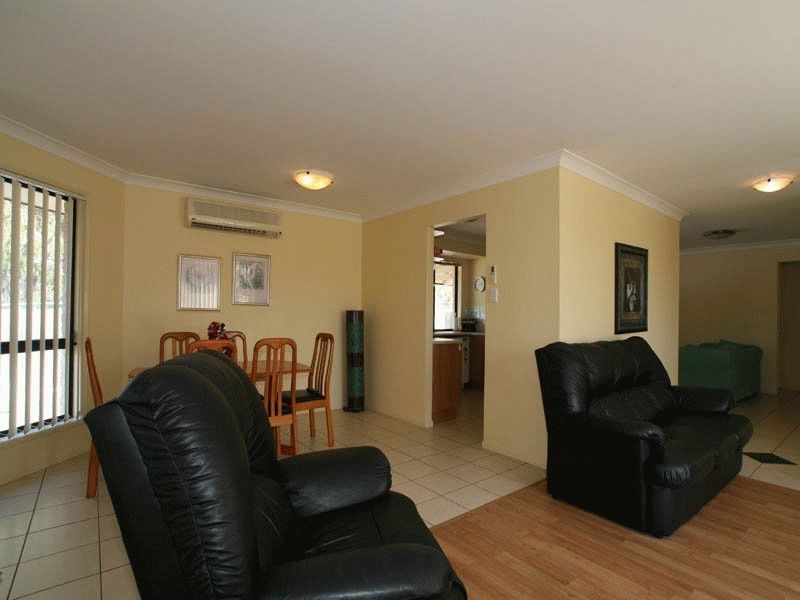 7 Coogee Place, Sandstone Point QLD 4511