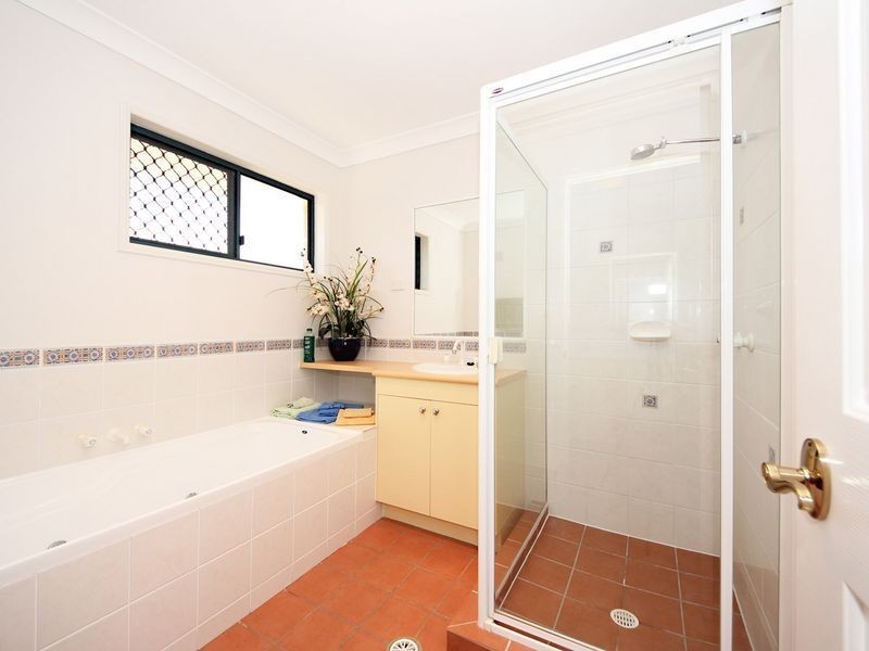 Sandstone Point QLD 4511