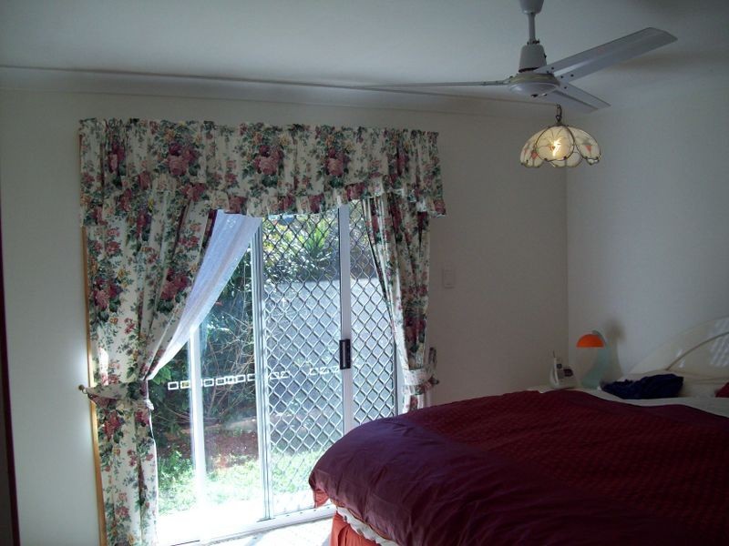 5 Chartwell Place, Sandstone Point QLD 4511