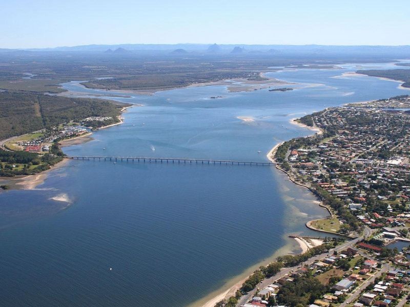 5 Chartwell Place, Sandstone Point QLD 4511