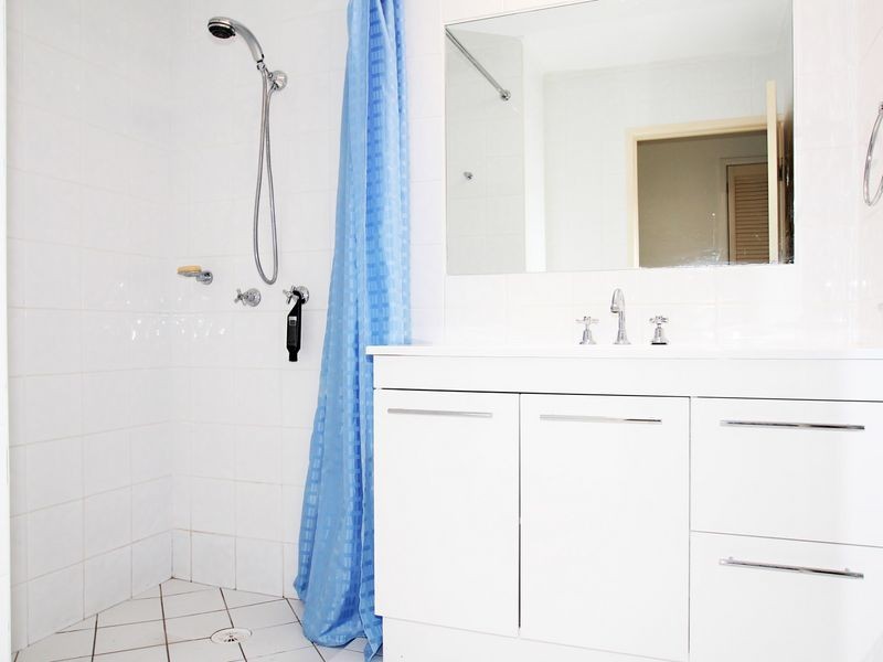 9 Hill Street, Bongaree QLD 4507