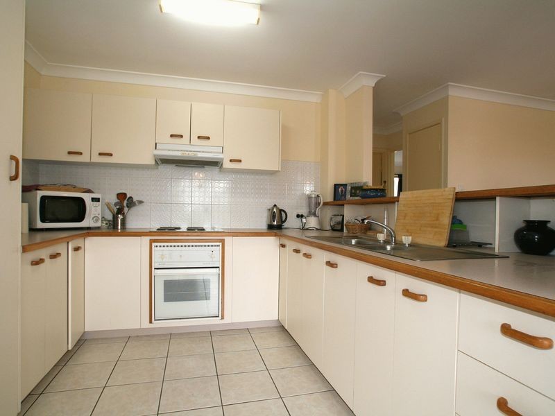 5/7 Burrawong Avenue, Bongaree QLD 4507