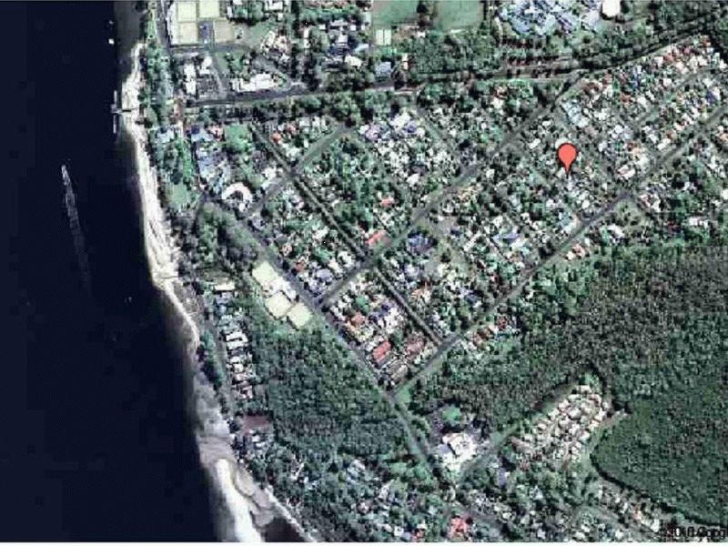 27 Cumming Street, Bongaree QLD 4507