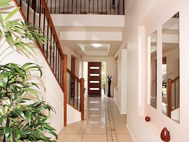 13 Banks Street, Banksia Beach QLD 4507
