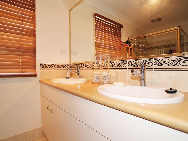 13 Banks Street, Banksia Beach QLD 4507