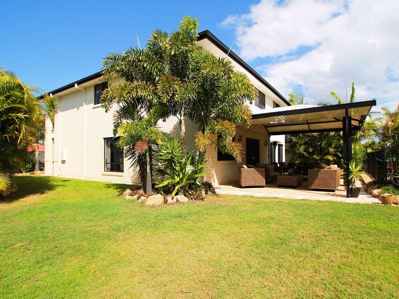 13 Banks Street, Banksia Beach QLD 4507