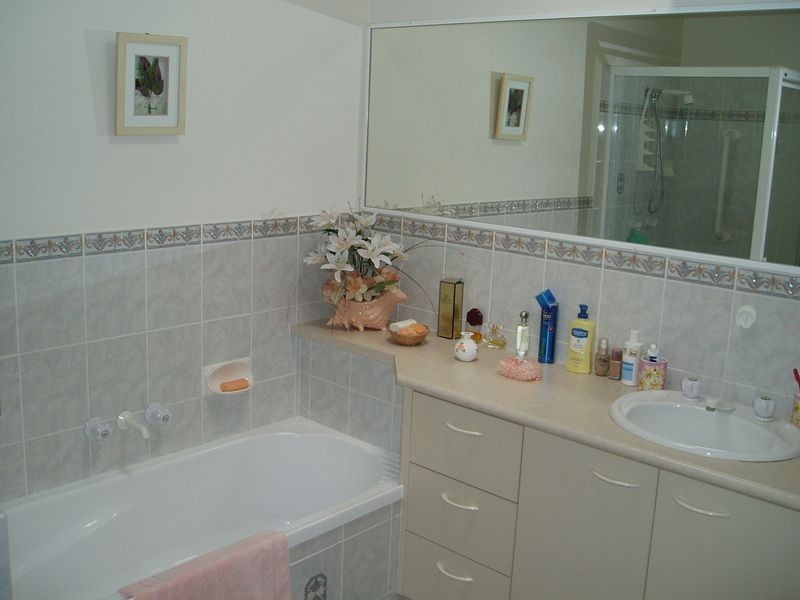 24/7 Coolgarra Avenue, Bongaree QLD 4507